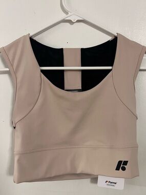 NWT Forme Posture Bra